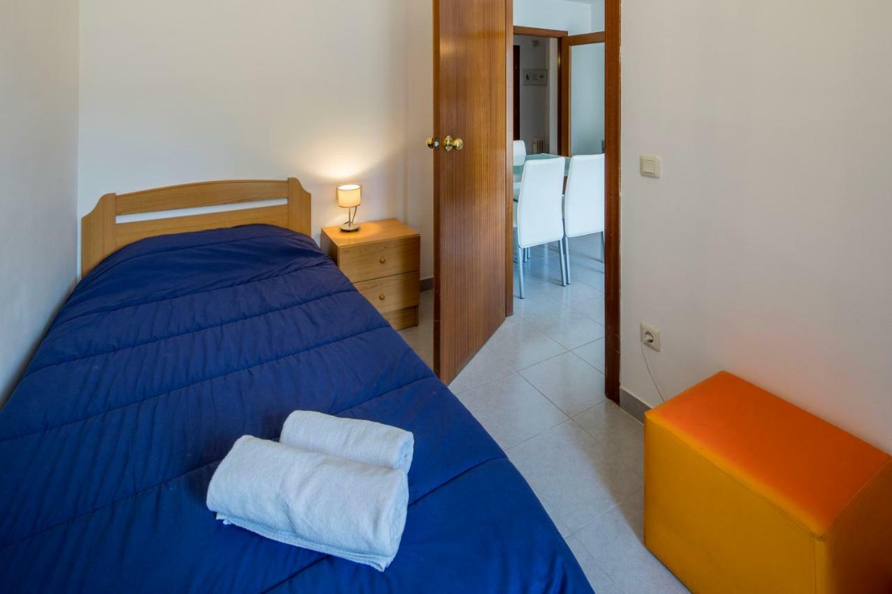 Apartamento Castell De Perelada Lägenhet Girona Exteriör bild